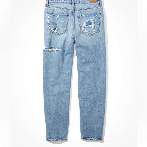 American Eagle Relaxed Mom Jeans Size 4 Destructed High Waist Light Wash - Picture 5 of 14